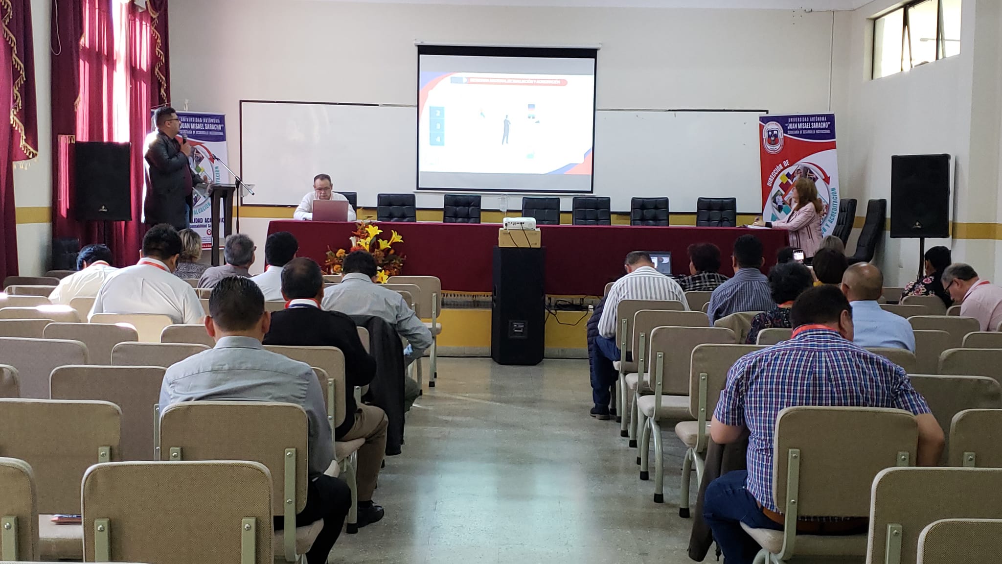 Reunión Nacional de Evaluación y Acreditación del Sistema de la Universidad Boliviana