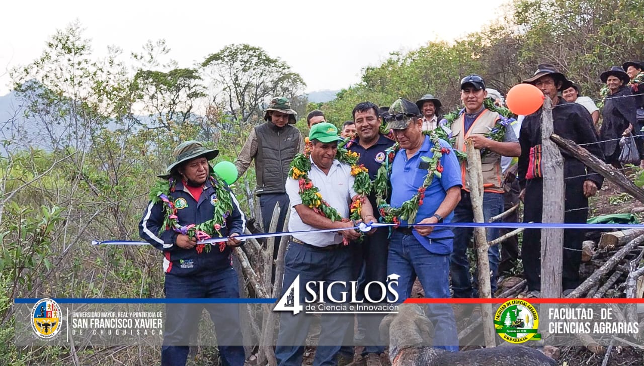 Facultad de Ciencias Agrarias entrega en Villa Serrano el  proyecto de Riego tecnificado de agua por goteo