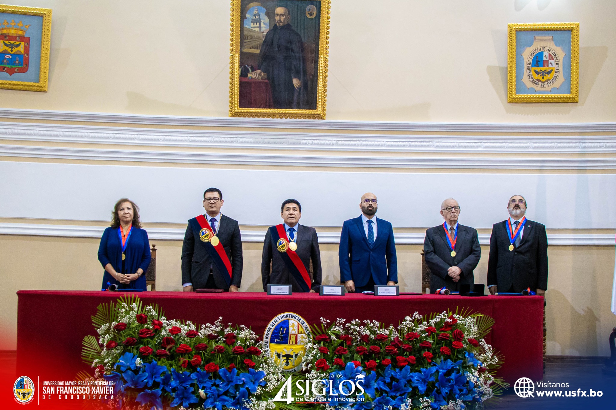 La Universidad reconoció con la medalla «Juan de Frías Herrán» a destacadas personalidades de la ciencia y la cultura