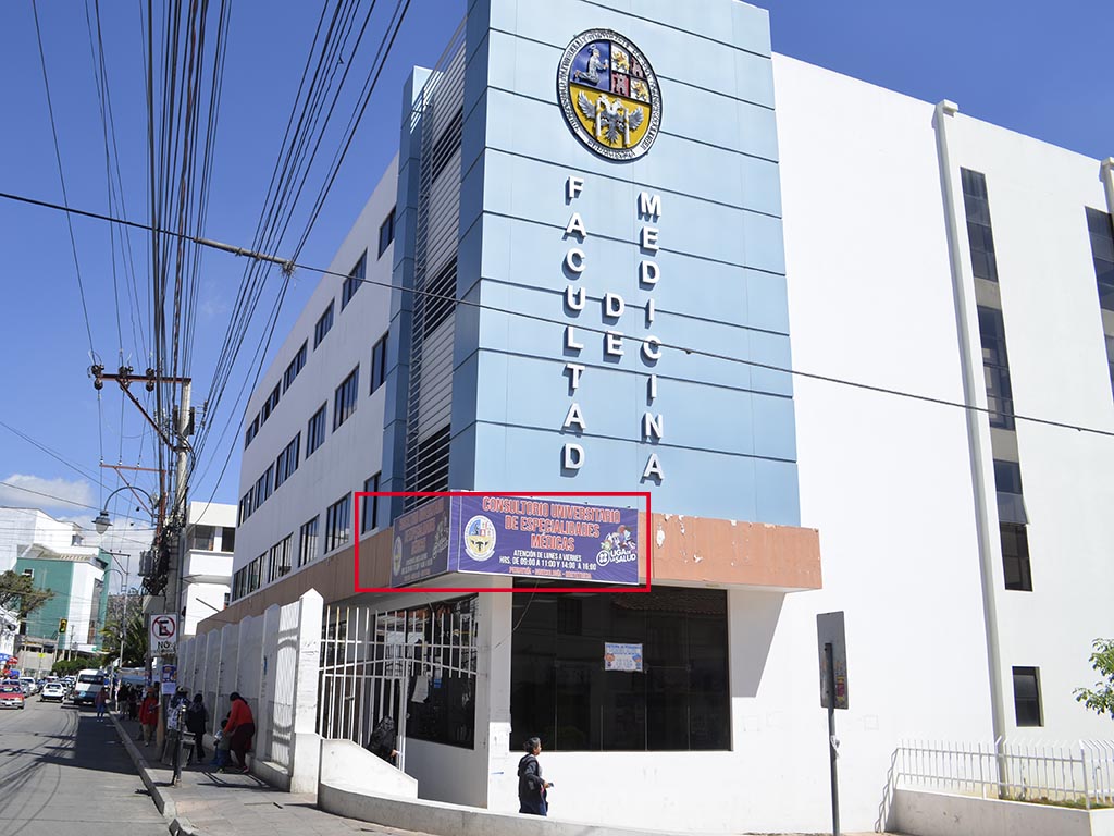 La atención en los consultorios externos de la facultad de Medicina tiene el precio módico de Bs. 30