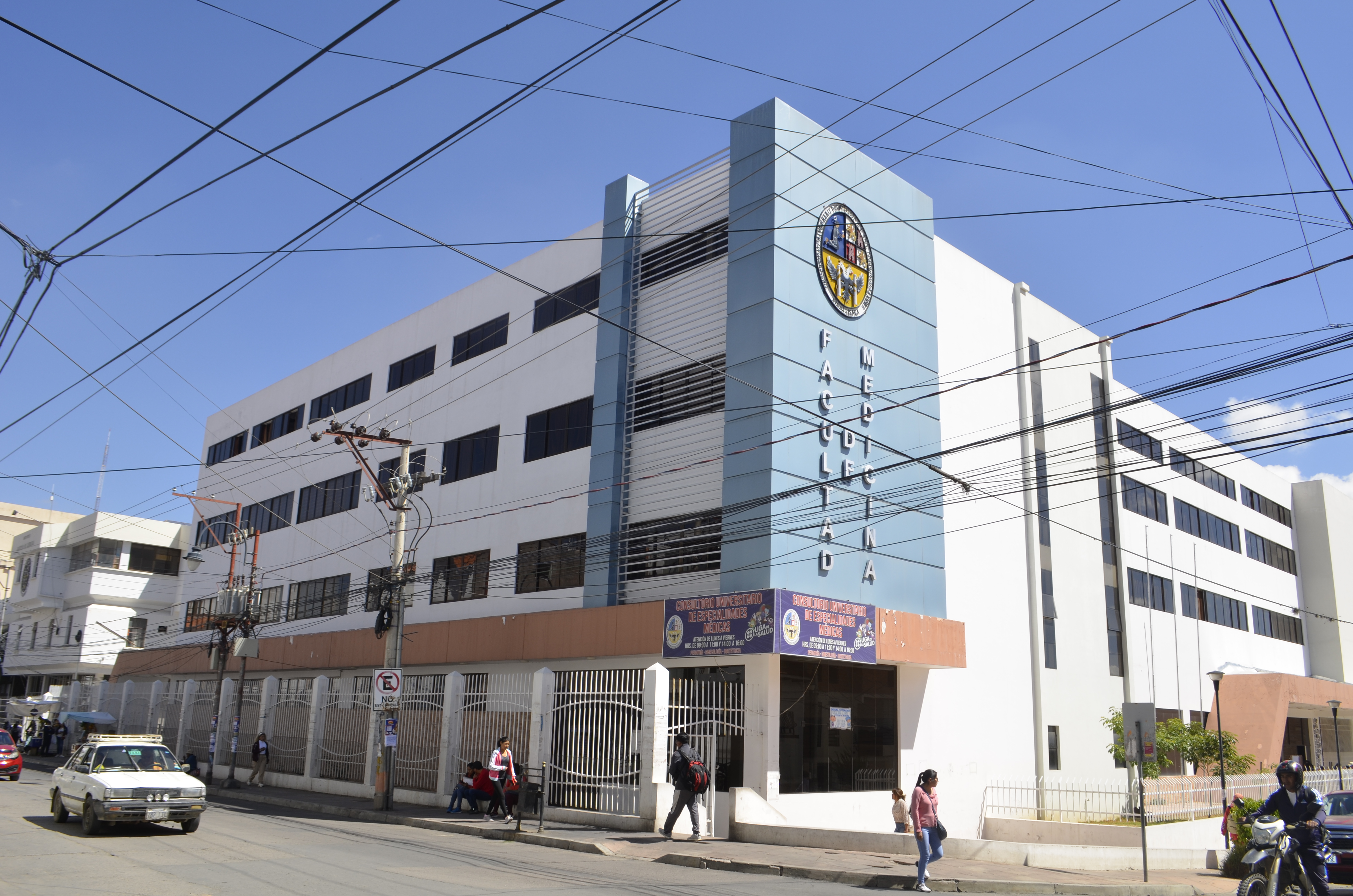 Concluyó con éxito la evaluación externa de la carrera de Medicina para su tercera acreditación internacional